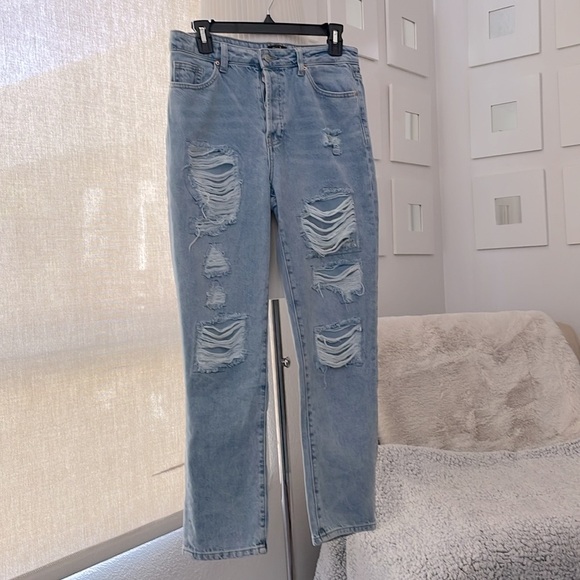 Simple Society Denim - Simple Society NWOT Distressed Straight Leg  Light Blue  Denim Jeans